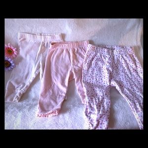 Set of 3 pink pants. 3 months